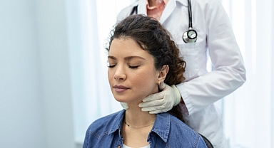 Ağrısız Şişlikler Lenf Kanseri Belirtisi Olabilir!