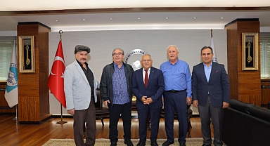 Başkan Büyükkılıç'a Kentin Her Kesiminden Ziyaret