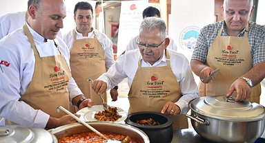 Başkan Büyükkılıç, Türkiye’de 40’a Yakın Topluluğu Olan Slow Food’un Kayseri’deki Yemek Pişirme Etkinliğine Katıldı