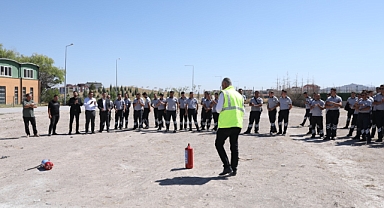 KAYMEK Özel Güvenlik Personeline Yangın Eğitimi Verdi.