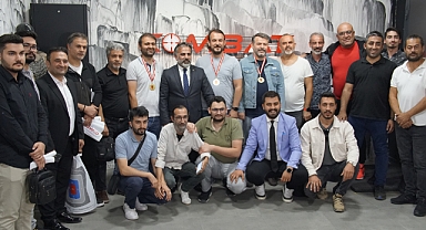 Kayserili Gazeteciler 'Hedefi' 12'den Vurdu!