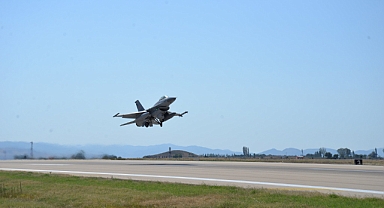 Türk Silahlı Kuvvetleri'nden Kuzey Irak'a Hava Harekatı: 24 Terör Hedefi İmha Edildi