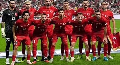 A Milli Takım'ın İzlanda Maçı Oynanacak: Olumsuz Hava Koşullarına Rağmen Karar Verildi