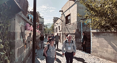 Avrupalı Akademisyenler Talas’ın Tarihi ve Kültürel Zenginliklerini Keşfetti