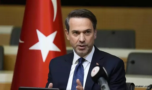 Bakan Bayraktar: Yıl Sonuna Kadar Elektrik ve Doğal Gaz Fiyatlarına Zam Yok!