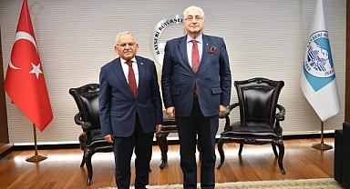 Başkan Büyükkılıç’a Bilim Şenliğine Destek Teşekkürü