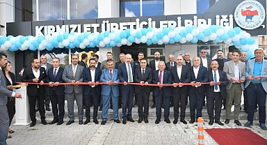 Başkan Büyükkılıç: “Bu Şehrin Üretenlerini Sırtımızda Taşımayı Görev Biliyoruz”