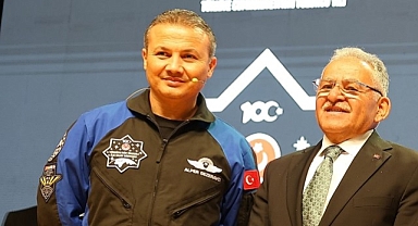Başkan Büyükkılıç, İlk Türk Astronotu Gezeravcı’yı Bilim Şenliği’ne Davet Etti