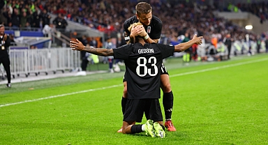 Beşiktaş, Lyon’u tek golle geçti