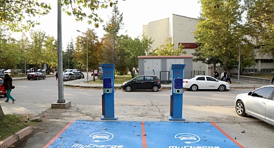 ERÜ’ye Elektrikli Araç Şarj İstasyonu Kuruldu