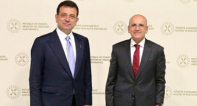 İmamoğlu, Hazine ve Maliye Bakanı Şimşek ile Belediyelerin Finansal Sorunlarını Görüştü