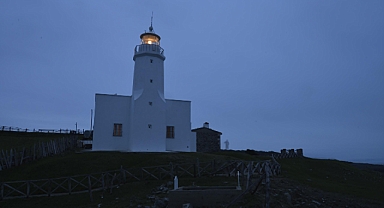 İnceburun Feneri, Çilesiz Ailesinin Özverisiyle Işığını Kaybetmedi.