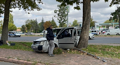Kayseri'de Hafif Ticari Araç Yayaya Çarptı: 1 Ölü
