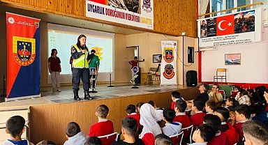 Kayseri’de Trafik Dedektifleri Projesi Kapsamında 310 Öğrenciye Uygulamalı Trafik Eğitimi Verildi