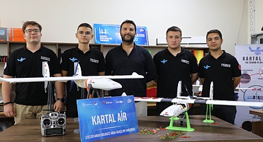 Kayseri'deki Öğrenciler, 3D Yazıcıyla Geliştirdikleri İHA ile TEKNOFEST'te 4. Oldu