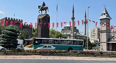 Kayseri Güne Yüzde 23,5 İlaç Zammıyla Uyandı – Vatandaşlar Endişeli