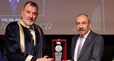 KTO’da Yılın Ahisi Nuh Hasyüncü’ye Kaftanı Törenle Giydirildi