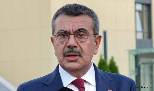 Millî Eğitim Bakanı Yusuf Tekin, Türkiye'nin En Büyük Lise Kampüsünde İncelemelerde Bulundu