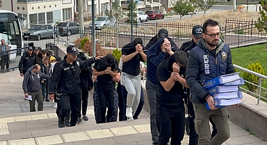 Nevşehir merkezli yasa dışı bahis operasyonunda 15 şüpheli adliyede