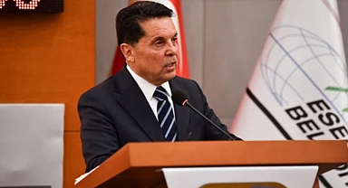 Terör soruşturmasında gözaltına alınan Esenyurt Belediye Başkanı Ahmet Özer, savcılık ifadesinin ardından sevk edildiği mahkeme tarafından tutuklandı.