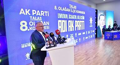 AK Parti Talas İlçe Kongresi’ne Katılan Büyükkılıç: “Durmak Yok, Koşmaya Devam”