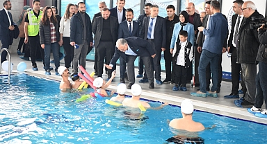 Başkan Büyükkılıç, Kayseri’ye Engelsiz Havuz Kazandırdı: Engelli Bireyler İçin Sosyal Hayata Katılımın Anahtarı