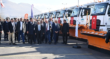 Başkan Büyükkılıç’tan 500 Milyon TL’lik Dev Yatırım: 58 Yeni İş Makinesi Hizmete Girdi