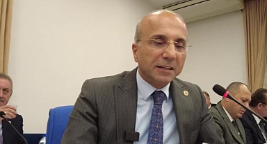 CHP’li Aşkın Genç’ten Sağlık Bakanlığı’na Tepki: “Önceliğimiz Kendi Vatandaşlarımızın Sağlığı Olmalı”