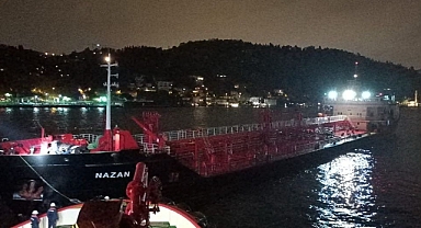 Dümeni Kilitlenen Tanker İstanbul Boğazı’nda Gemi Trafiğini Durdurdu