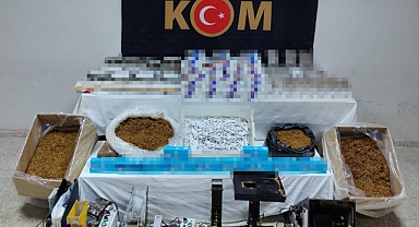 Edirne ve Keşan’da Kaçak Tütün Operasyonu: 103 Bin Makaron ve 29 Bin Doldurulmuş Sigara Ele Geçirildi