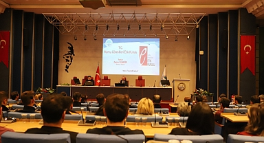 Kayseri Büyükşehir Belediyesi'nden Kamu Görevlilerine Etik Davranış İlkeleri Eğitimi