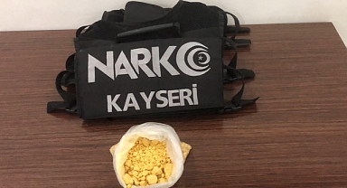 Kayseri’de Narkotik Operasyonu: 9,6 Kilogram Uyuşturucu Madde Ele Geçirildi