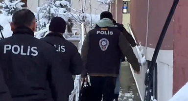 Kayseri'de Tatil Dolandırıcılarına Darbe: Siber Suçlar Ekipleri 8 Şüpheliyi Yakaladı