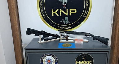 Kayseri’de Torbacılara Darbe: Ruhsatsız Silahlar ve Uyuşturucu Maddeler Ele Geçirildi