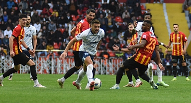 Kayserispor’a Ağır Darbe: Fenerbahçe’den 6-2’lik Farklı Galibiyet