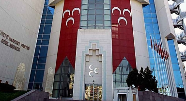 MHP’de Altın Kaçakçılığı İddiaları: Üç Milletvekilinin İstifası Siyaseti Salladı