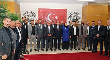 MHP Kocasinan İlçe Teşkilatı’ndan Başkan Yalçın’a Ziyaret