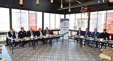 Talas Belediye Başkanı ve Kaymakam’dan Merkez Muhtarlarla İstişare Toplantısı