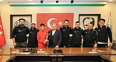 Talas Belediyespor U14 Zirveyi Bırakmıyor: Türkiye Şampiyonluğu İçin Hazır!