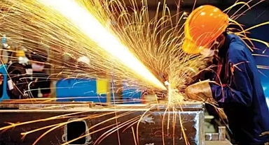 TÜİK: Aylık sanayi üretimi arttı, yıllık sanayi üretimi azaldı