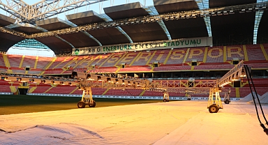 Türkiye-Galler Maçı İçin Kadir Has Stadyumu’nda Hazırlıklar Tamamlandı!