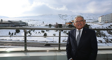 Başkan Büyükkılıç’tan Erciyes’e Çağrı: Kış Turizminin Parlayan Yıldızı Ziyaretçilerini Bekliyor