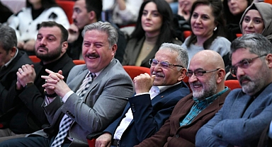 Başkan Büyükkılıç’tan Gençlere Mesaj: “Birliğin ve Dayanışmanın Örneklerini Sergiliyoruz”