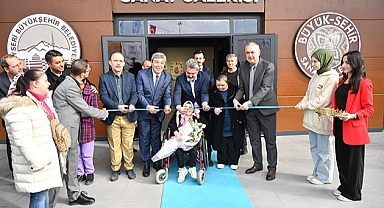 Engelsiz Sanat Sergisi’nde 500 Eser Sergilendi: Özel Çocuklardan Büyük Bir Başarı Hikâyesi