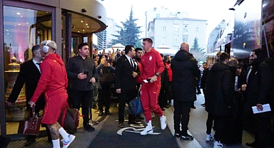 Galatasaray Kafilesine Kayseri'de Coşkulu Karşılama