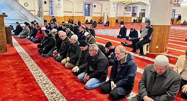 Hacılar’da Ailece Sabah Namazı Buluşması: Birlik ve Huzur İçinde Manevi Sabah