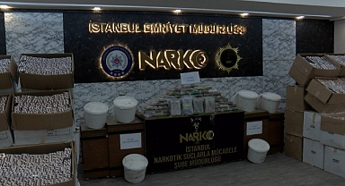 İstanbul'da NARKOKAPAN-2 Operasyonu: 165 Kilo Uyuşturucu ve 1 Milyon Uyuşturucu Hap Ele Geçirildi!