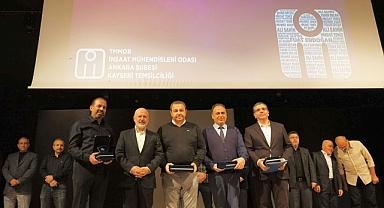 Kayseri'de İnşaat Mühendislerine Onur Gecesi: Meslekte 25, 40 ve 50 Yıllık Emekler Taçlandı