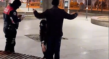 Kayseri'de Şok Uygulama! 6 Aranan Şahıs Yakalandı, Silah ve Çalıntı Araç Ele Geçirildi