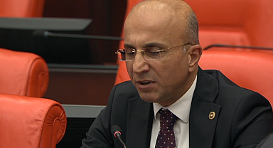 Kayseri'de Tam Gün Eğitime Geçiş Ne Zaman? CHP'li Genç Bakan Tekin'e Sordu!